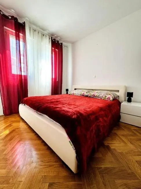 Apartment Maja